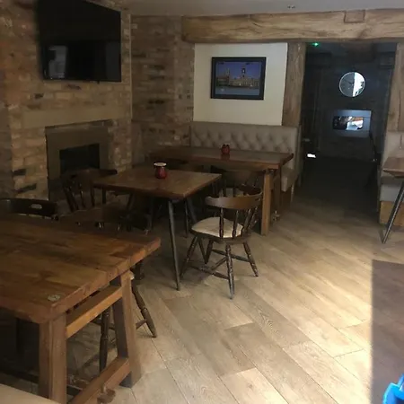 Odddfellows Bar And Grill Hotel Carlton (Goole)